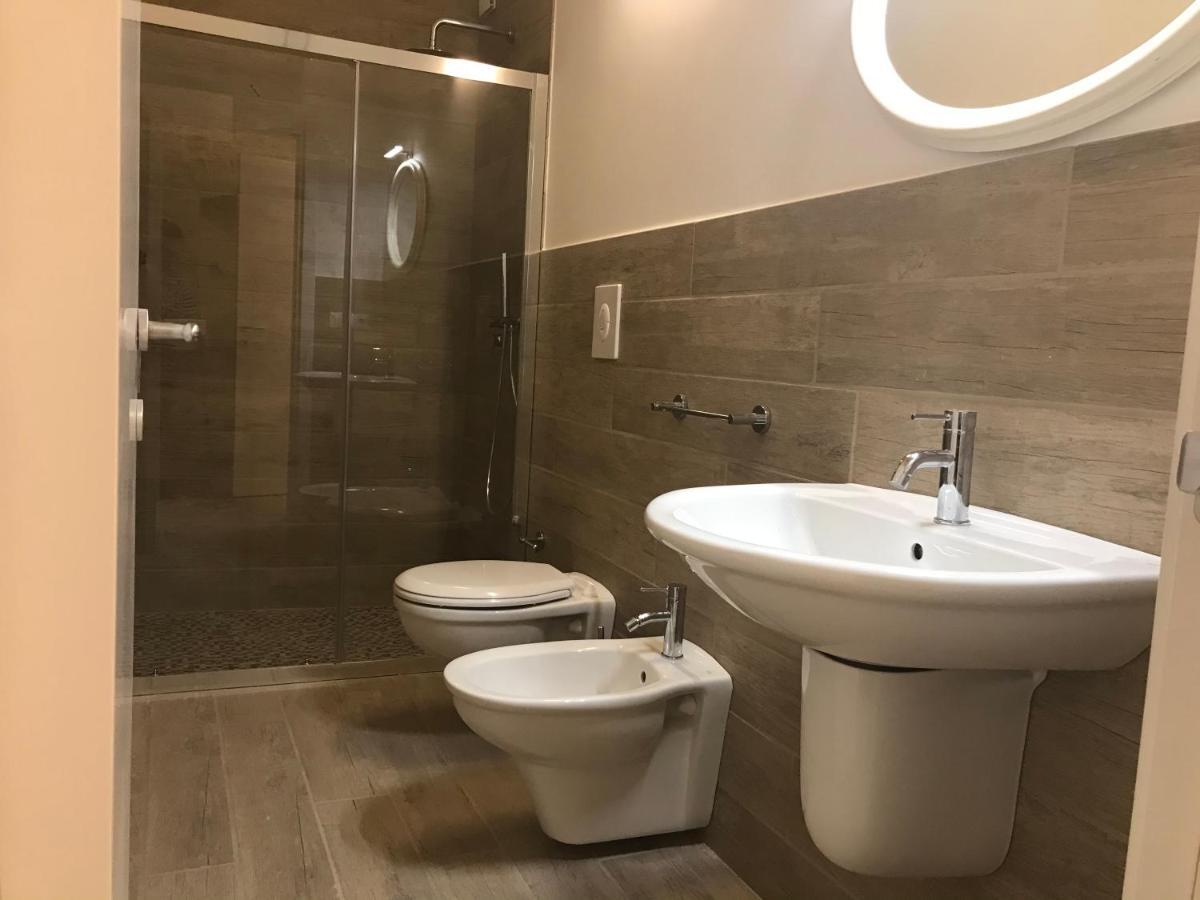 Mediterranea Deluxe House Molfetta Extérieur photo